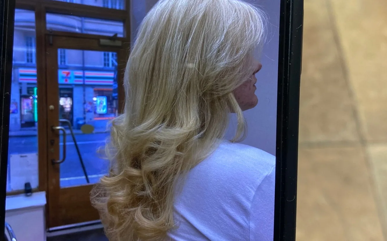 Hudvård och frisörsalong hos HAIRTEAM & Derma Cura på Kungsholmen i Stockholm