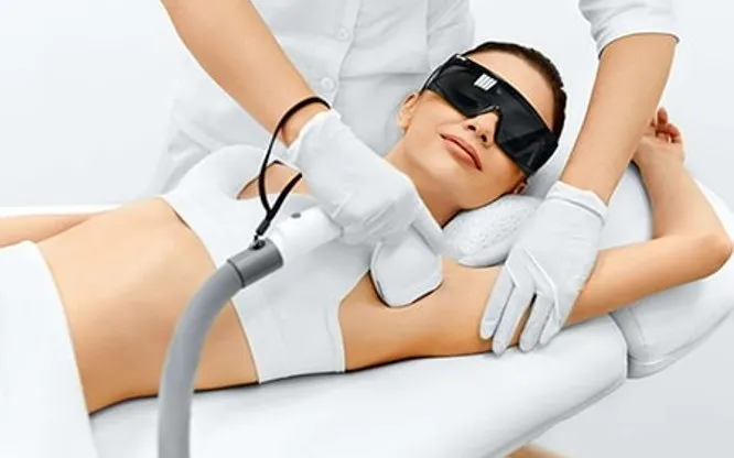 Permanent hårborttagning med diodlaser hos Hudvårdscenter Stockholm