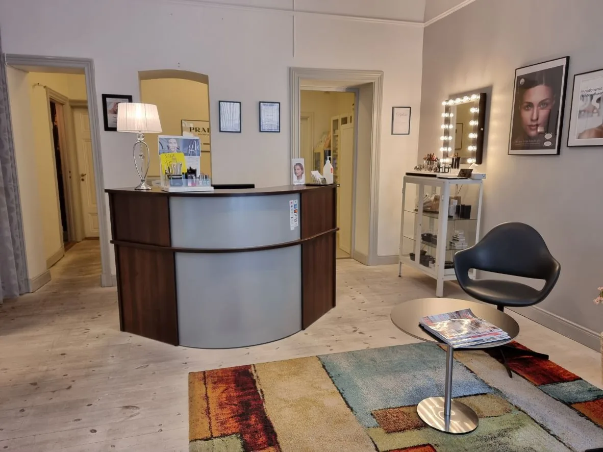 Receptionen hos Laserkristallen på Vikingagatan i Stockholm