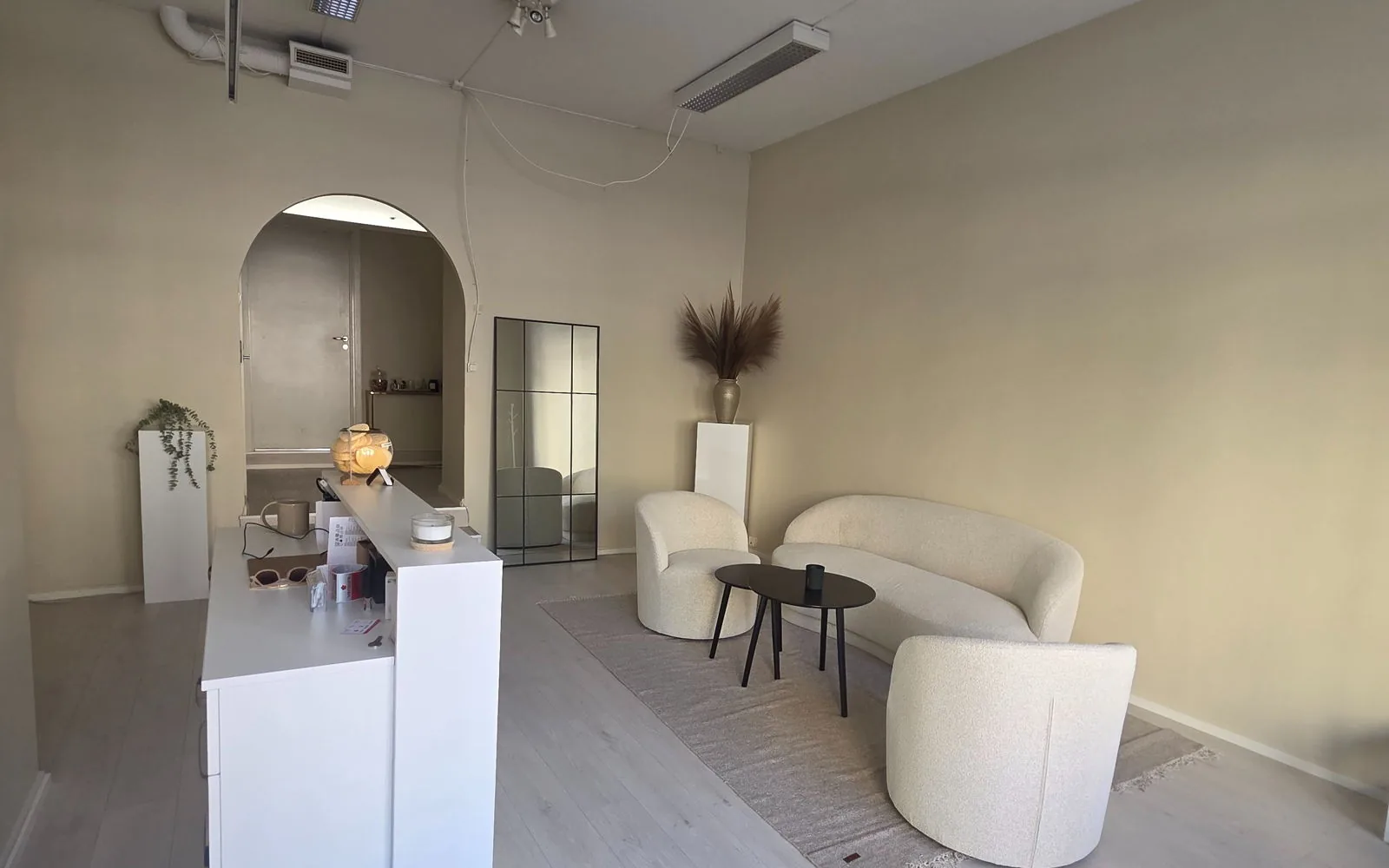 Receptionen hos Rima SkinCare på Sankt Eriksgatan i Stockholm