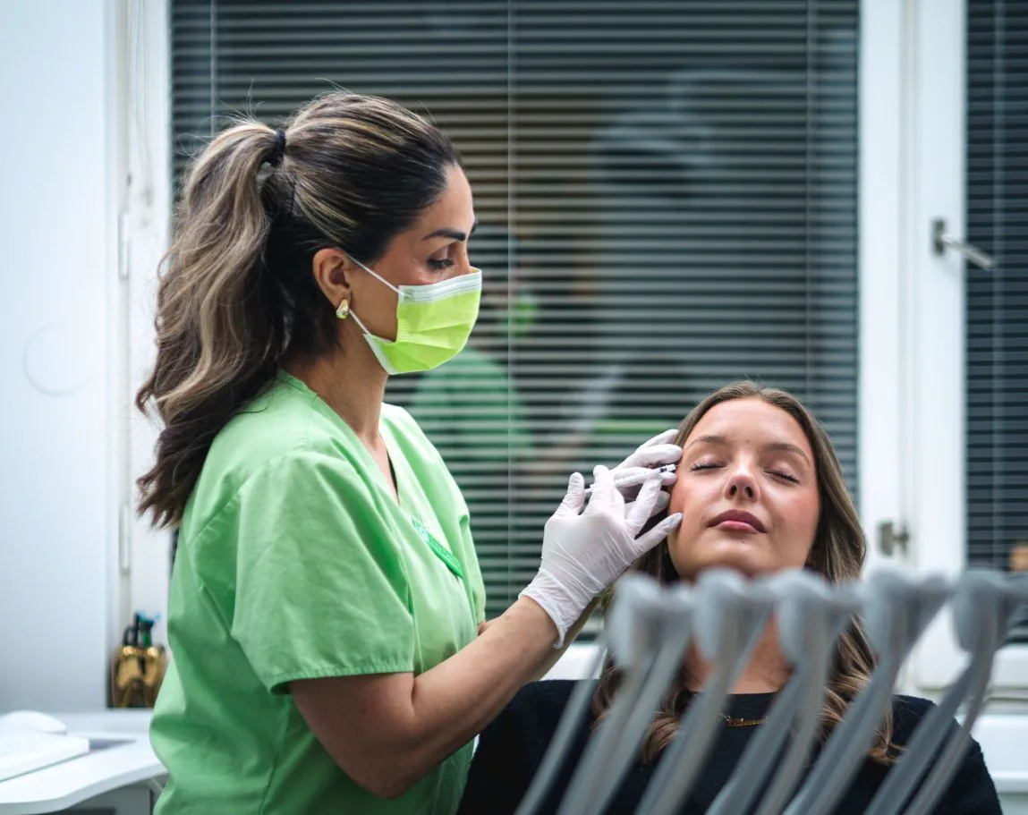 Injektionsbehandling hos Saras Beauty & Esthetic i Högdalen