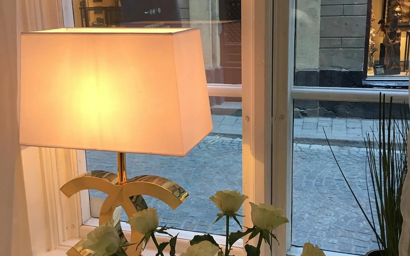 Skin Delight Clinic Gamla Stan — fillers och skinboosters på Österlånggatan