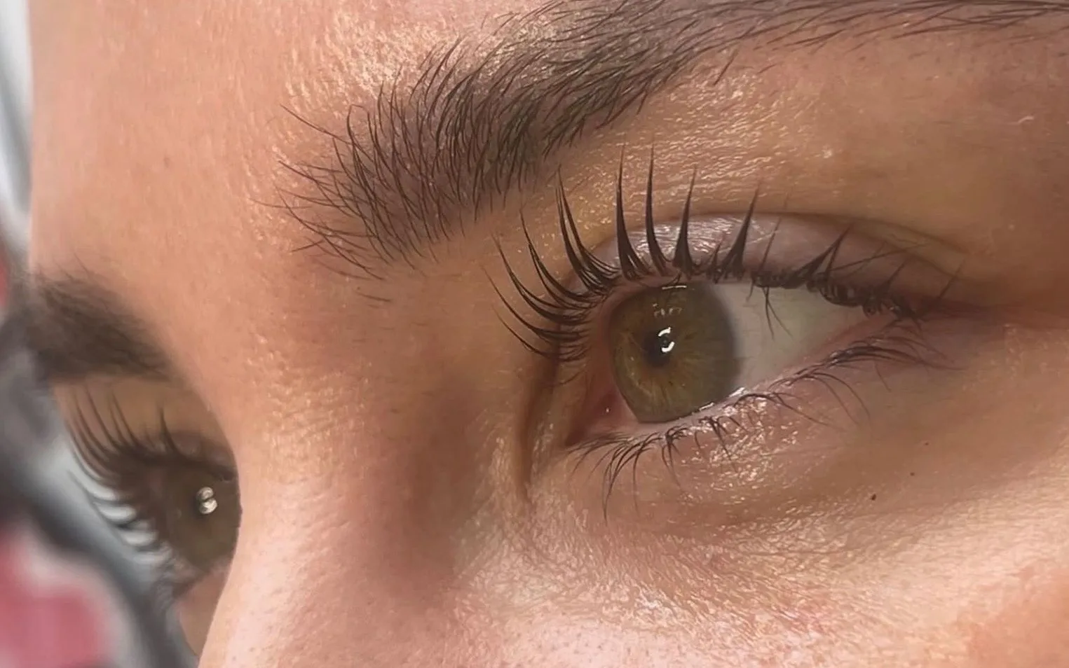 Lash lift och brow lift hos Skin Ritual by Bisan i Malmö